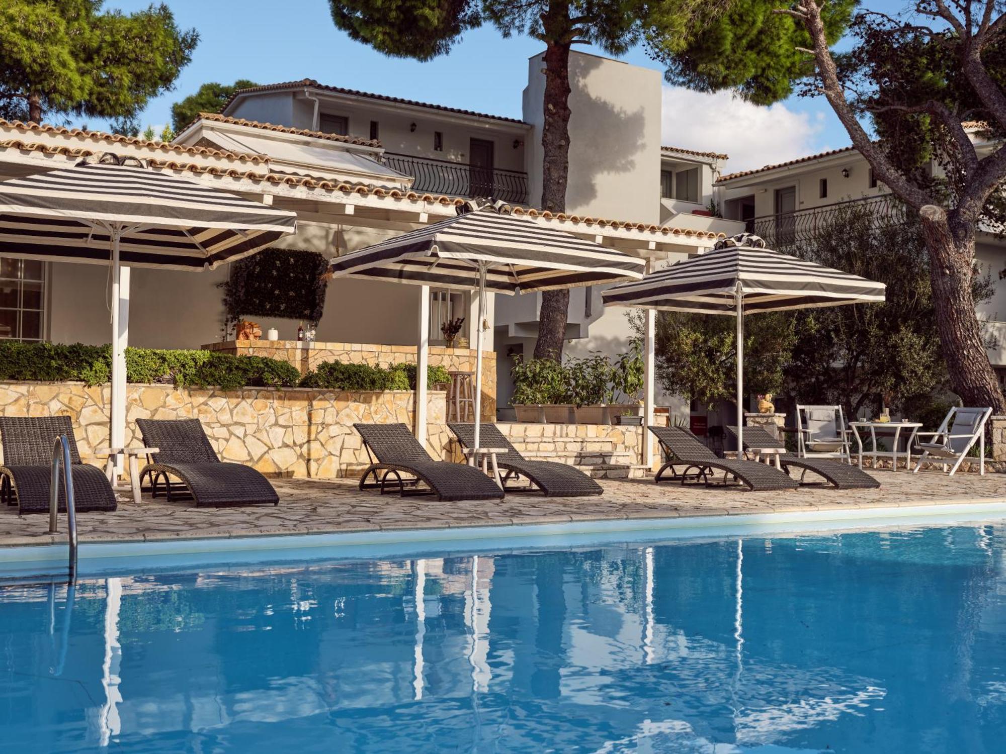 Aquarius Hotel Vasilikos  Bagian luar foto